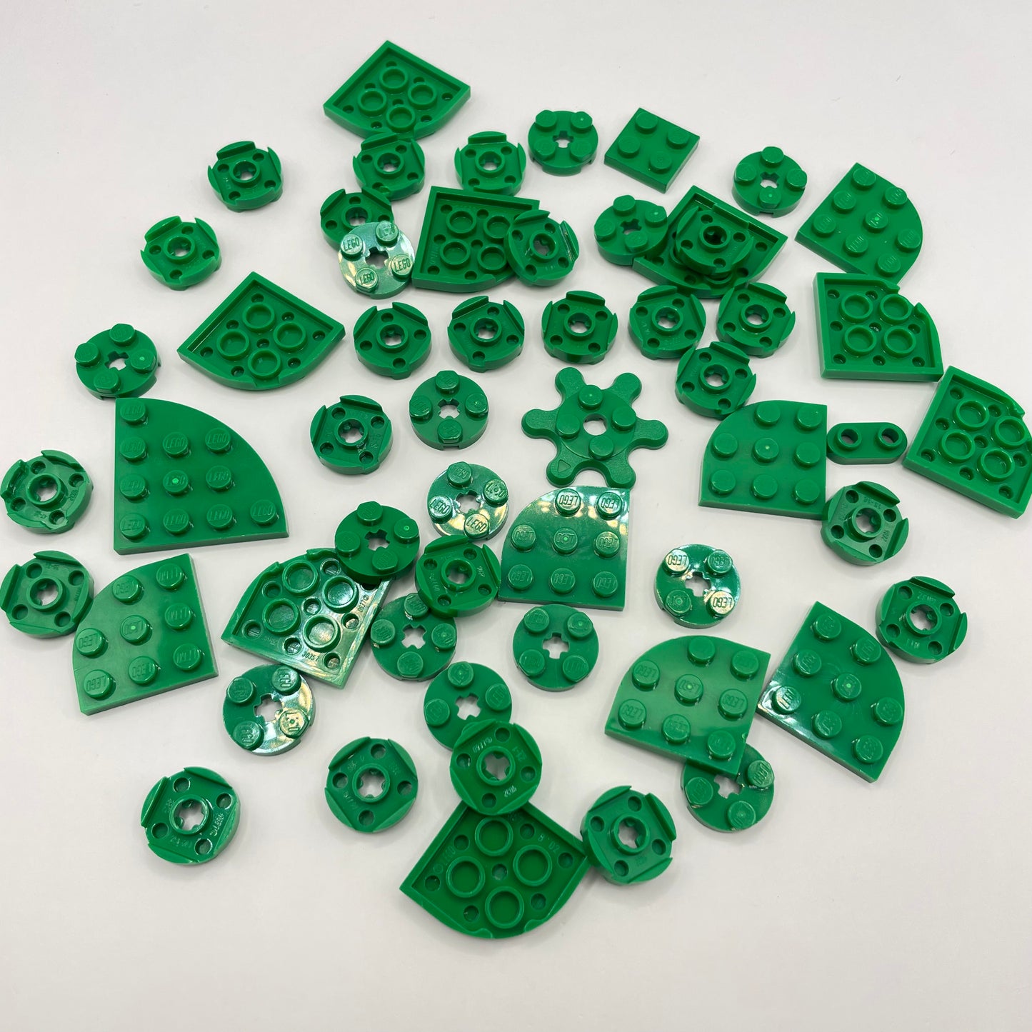 LEGO Round Plates, Green, Approx. 30g