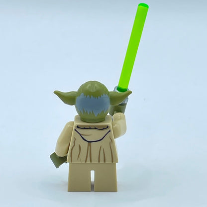 LEGO Yoda with Lightsaber Minifigure, Star Wars (sw0707)