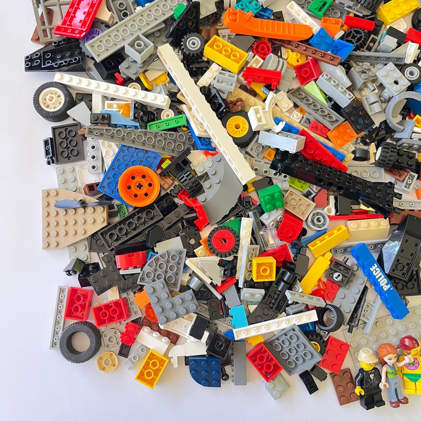 LEGO Fun Pack, Mixed Bag, Approx. 750g includes 6 Minifigures/Minidolls