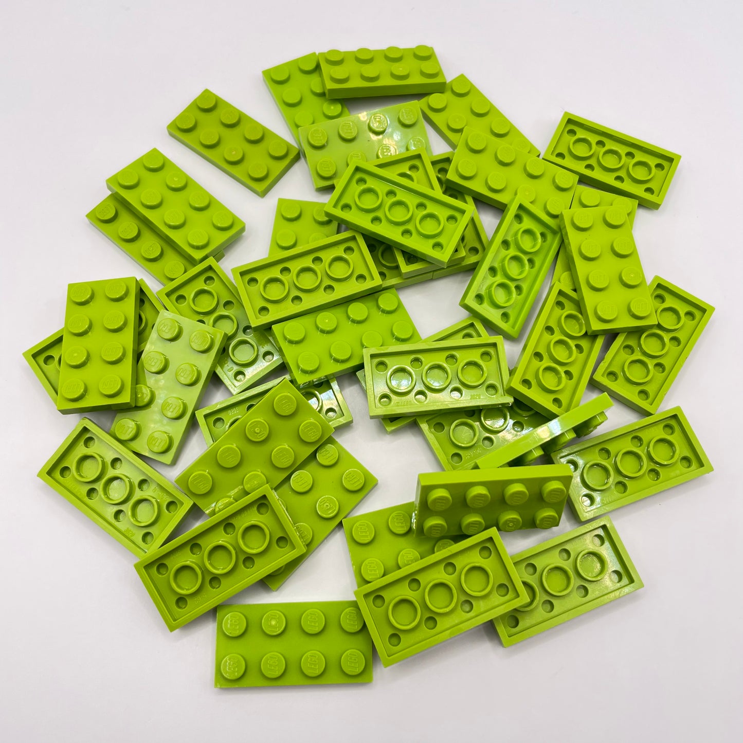 LEGO Plates, 2x4, Lime, 40 Pieces