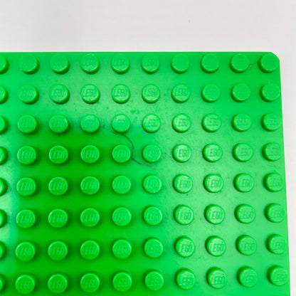 LEGO Baseplate, Bright Green, 16x16, 6098 (1 Piece) Playwear