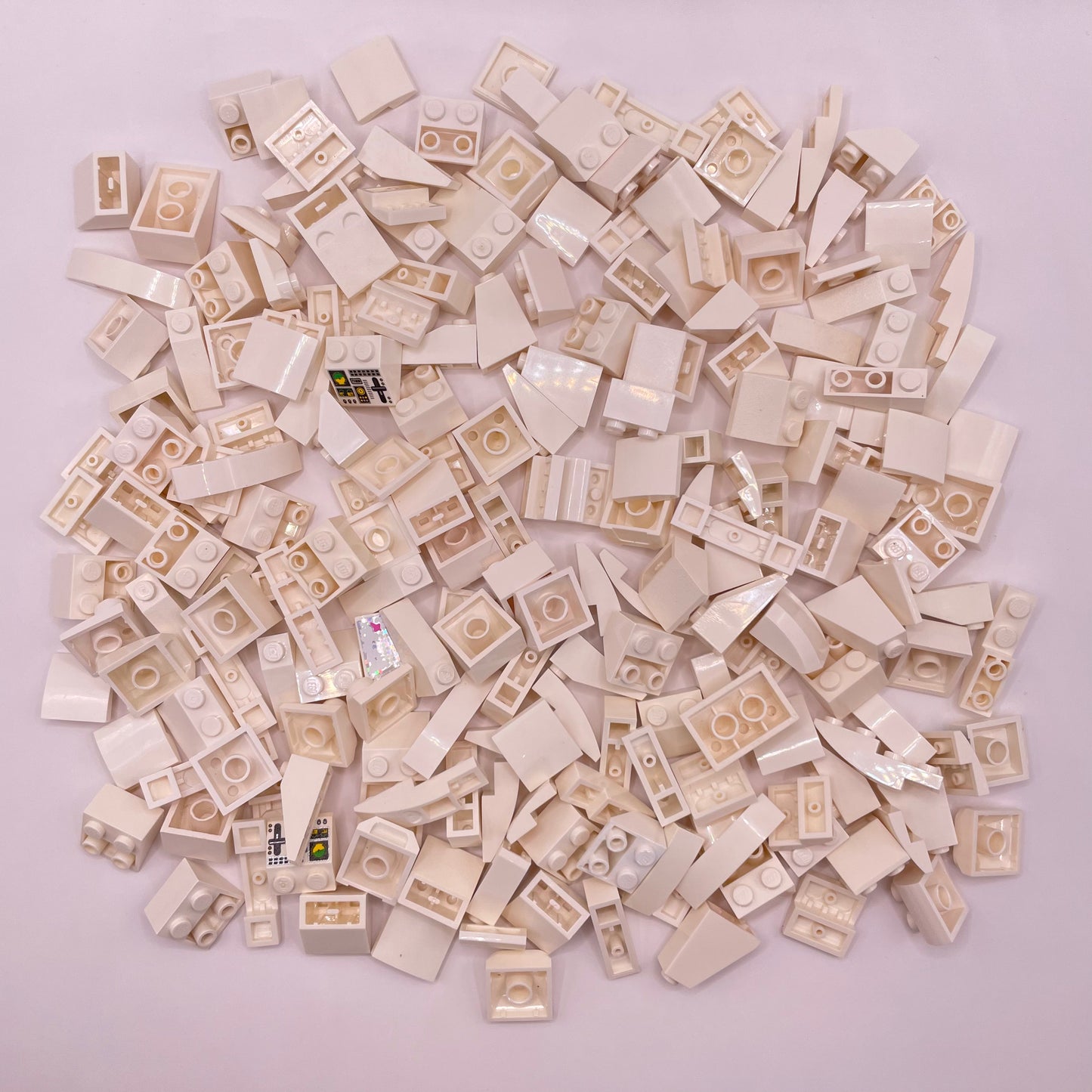 LEGO Medium Slopes, White, Approx. 180g