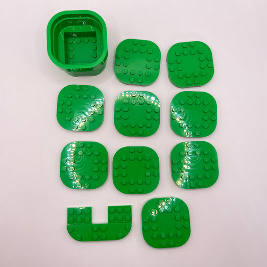 LEGO Modified Plates, Mario, Bright Green, Approx. 70g