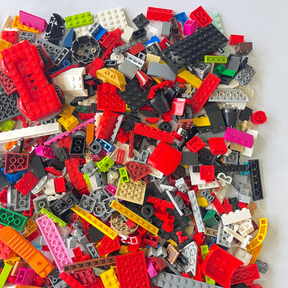 LEGO Fun Pack, Mixed Bag, Approx. 750g includes 6 Minifigures/Minidolls