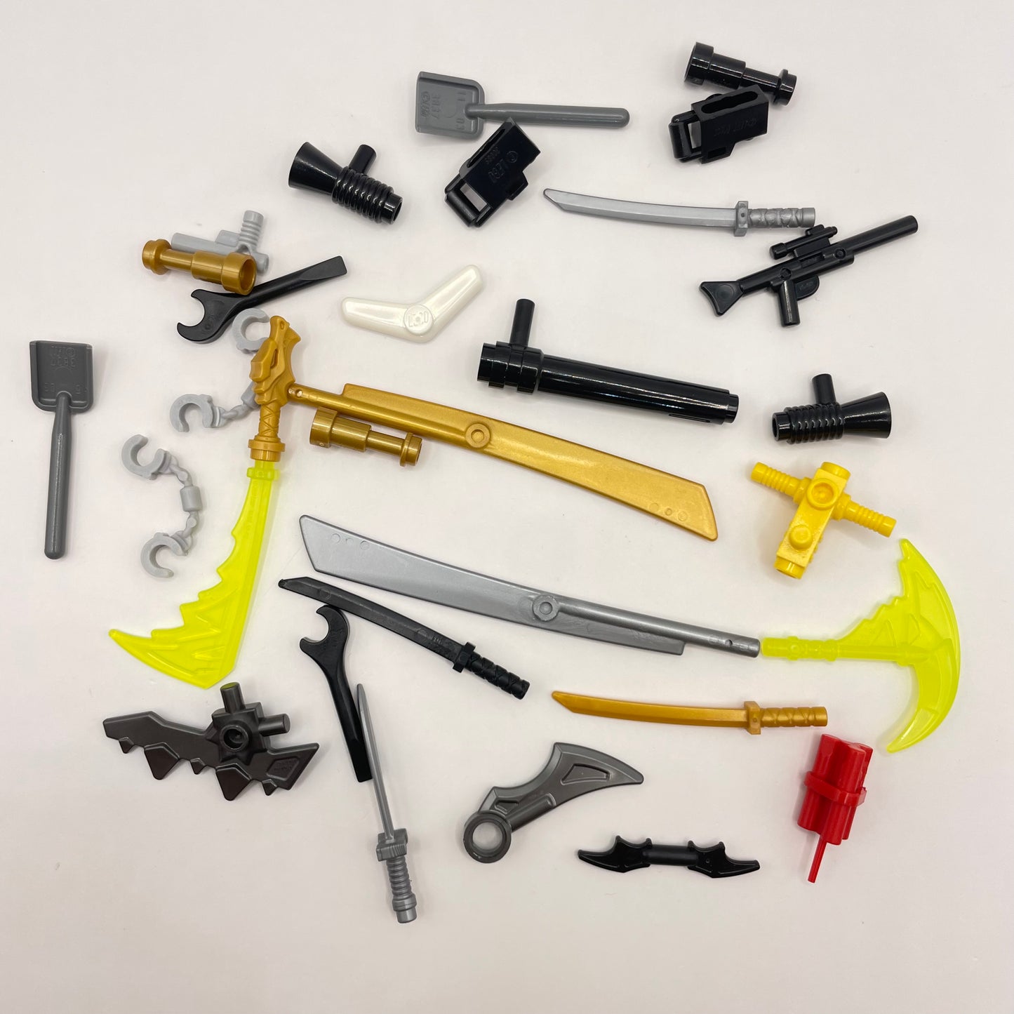 LEGO Mixed Tools and Weapons, Minifigure Accessories, 30 Pieces