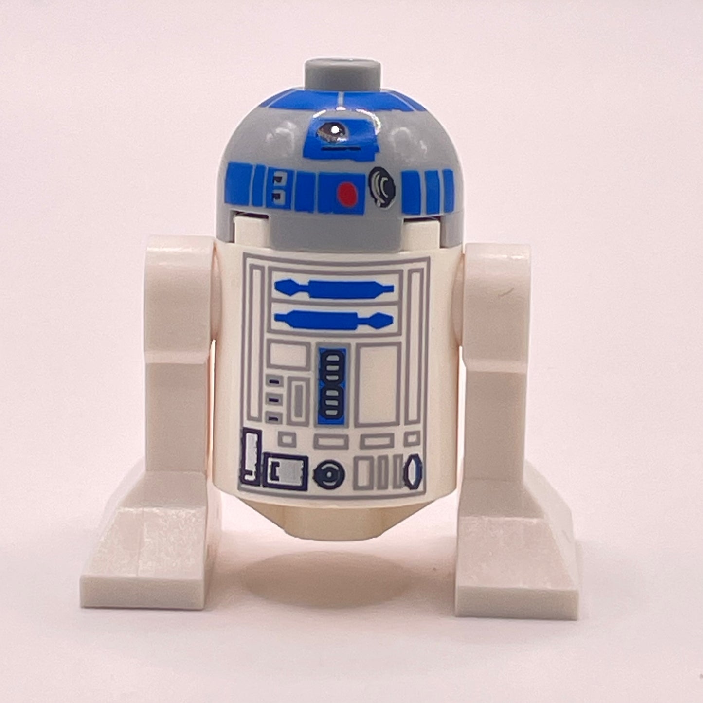 LEGO R2-D2, Star Wars, Minifigure (sw0217) Printing misaligned