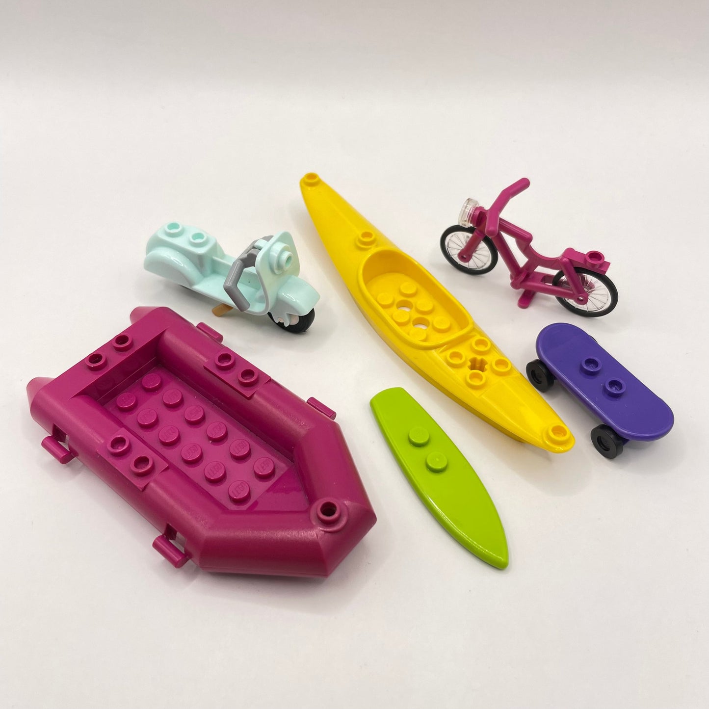 LEGO Lakeside Vehicles, Mixed Colours, 6 Pieces
