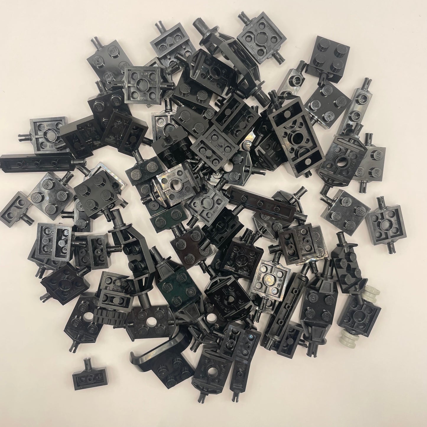 LEGO Axle Vehicle Pieces, Black, Approx. 70g