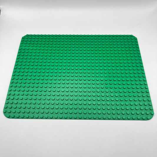 LEGO Baseplate, Green, 24x32, Vintage 1970’s (1 Piece)