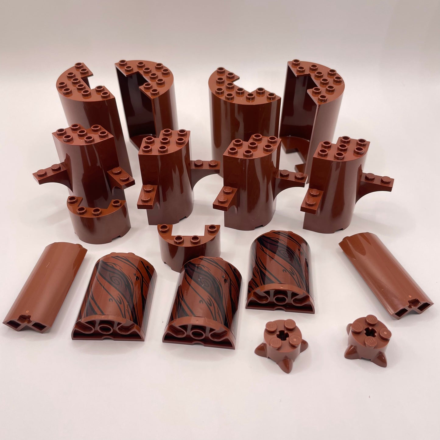 LEGO Tree Trunks, Reddish Brown, 17 Pieces
