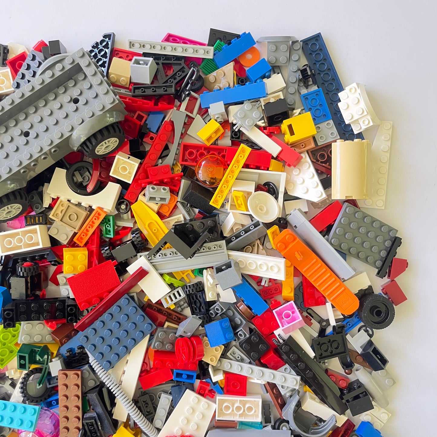 LEGO Fun Pack, Mixed Bag, Approx. 750g includes 6 Minifigures/Minidolls