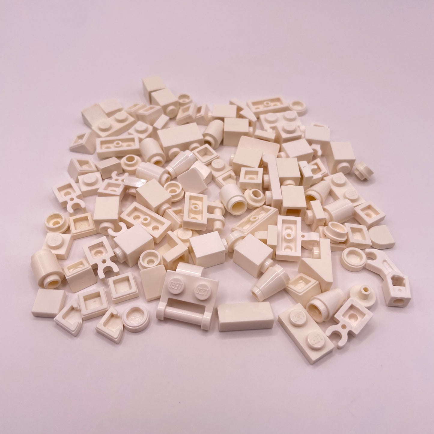 LEGO Greebling, White, 100 Pieces