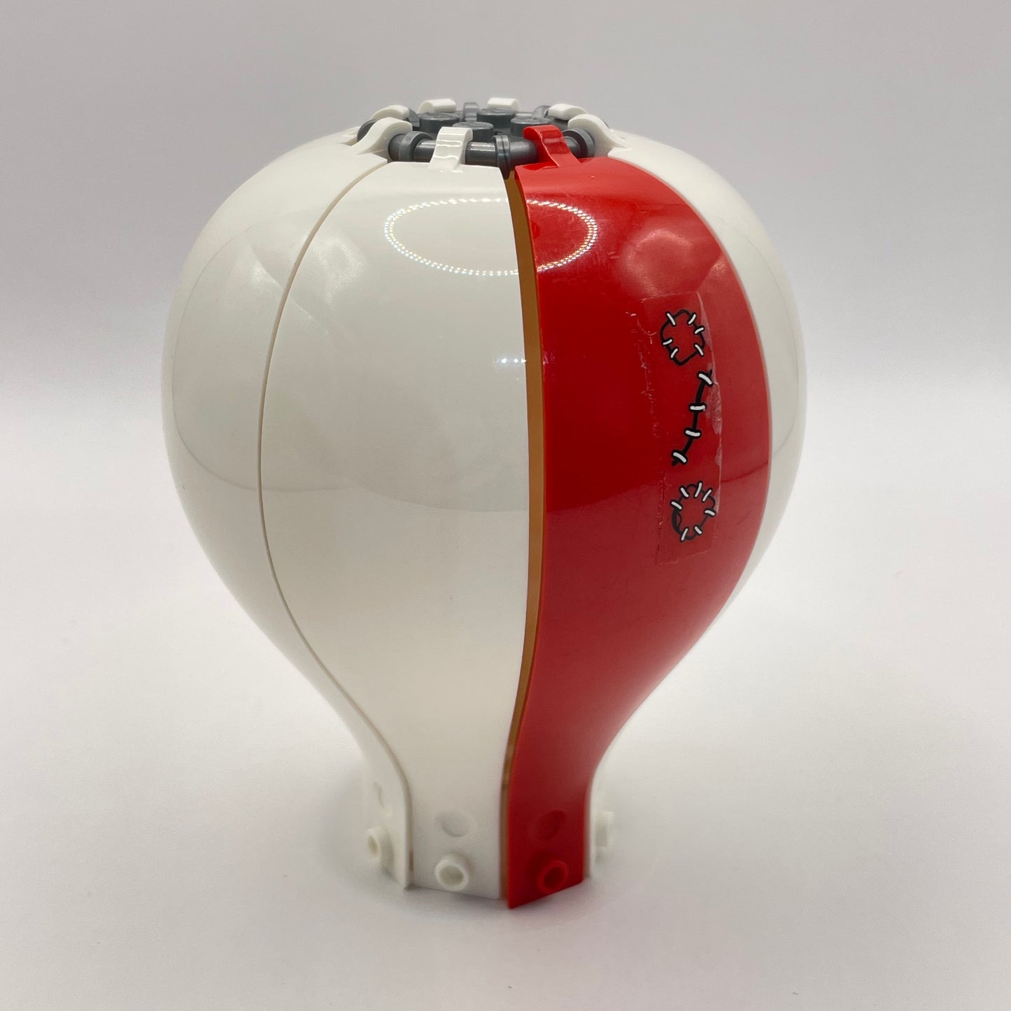 LEGO Air Balloon, Vase, Curved Panel, Red and White, 9 Pieces