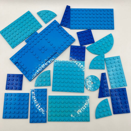 LEGO Large Plates, Mixed Blue, Approx. 90g