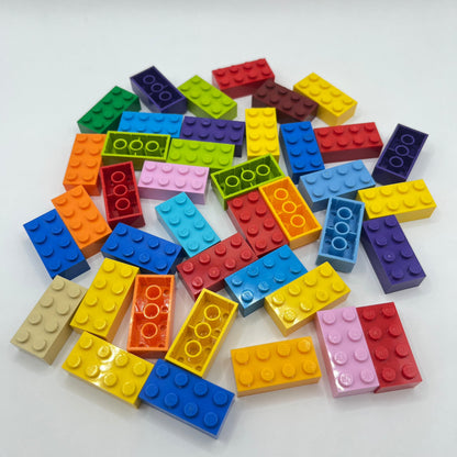 LEGO 2x4 Brick, Mixed Colours, 40 Pieces (3001)