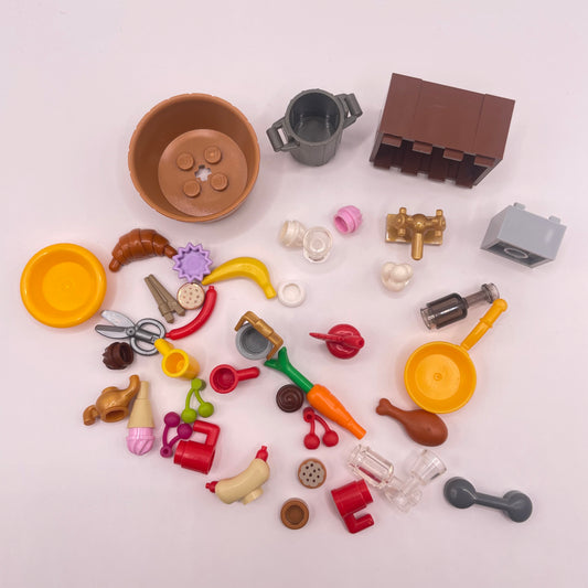 LEGO Food, Kitchen, Approx. 35 pieces
