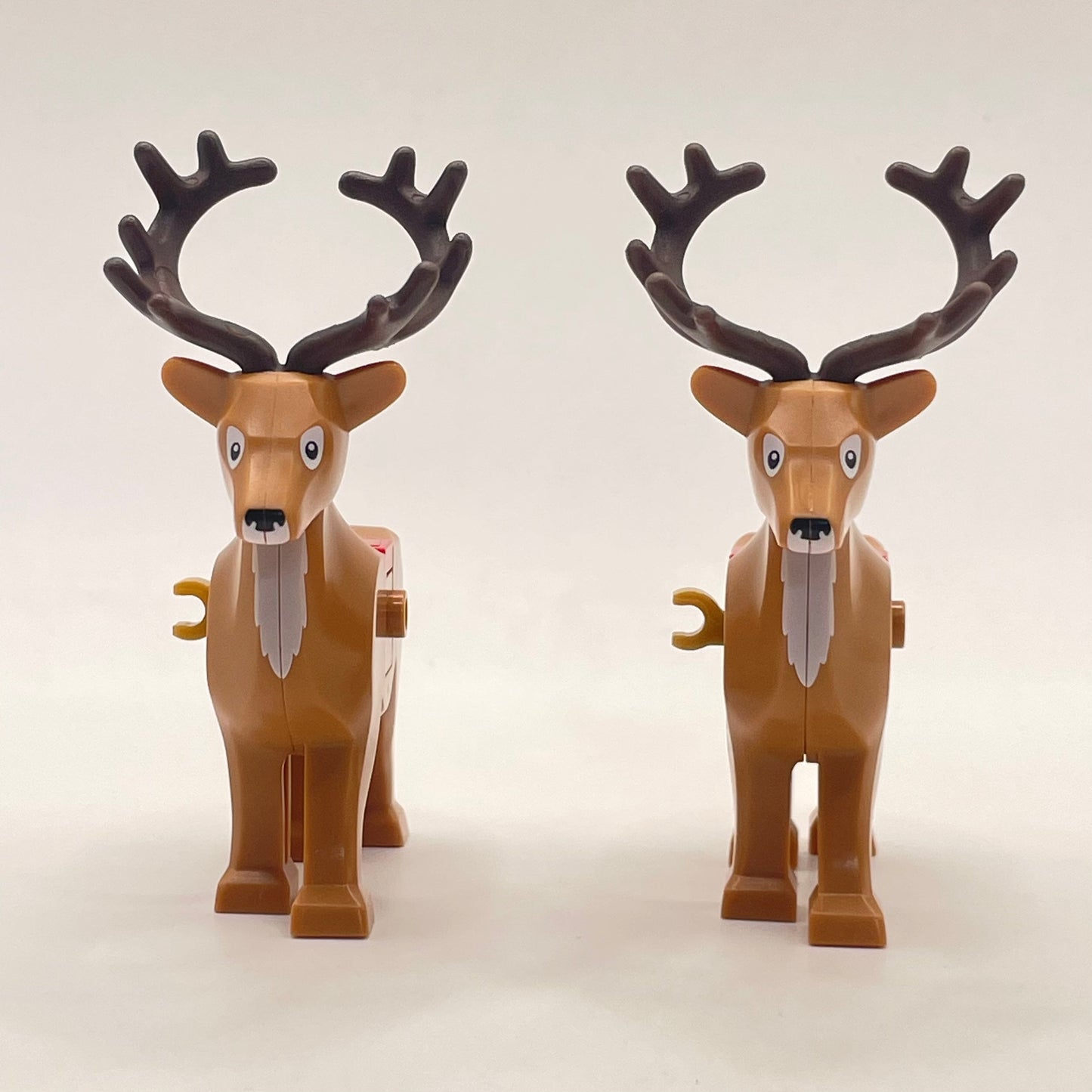 LEGO Reindeer with Festive Blanket, Christmas, Animal, 2 Pieces