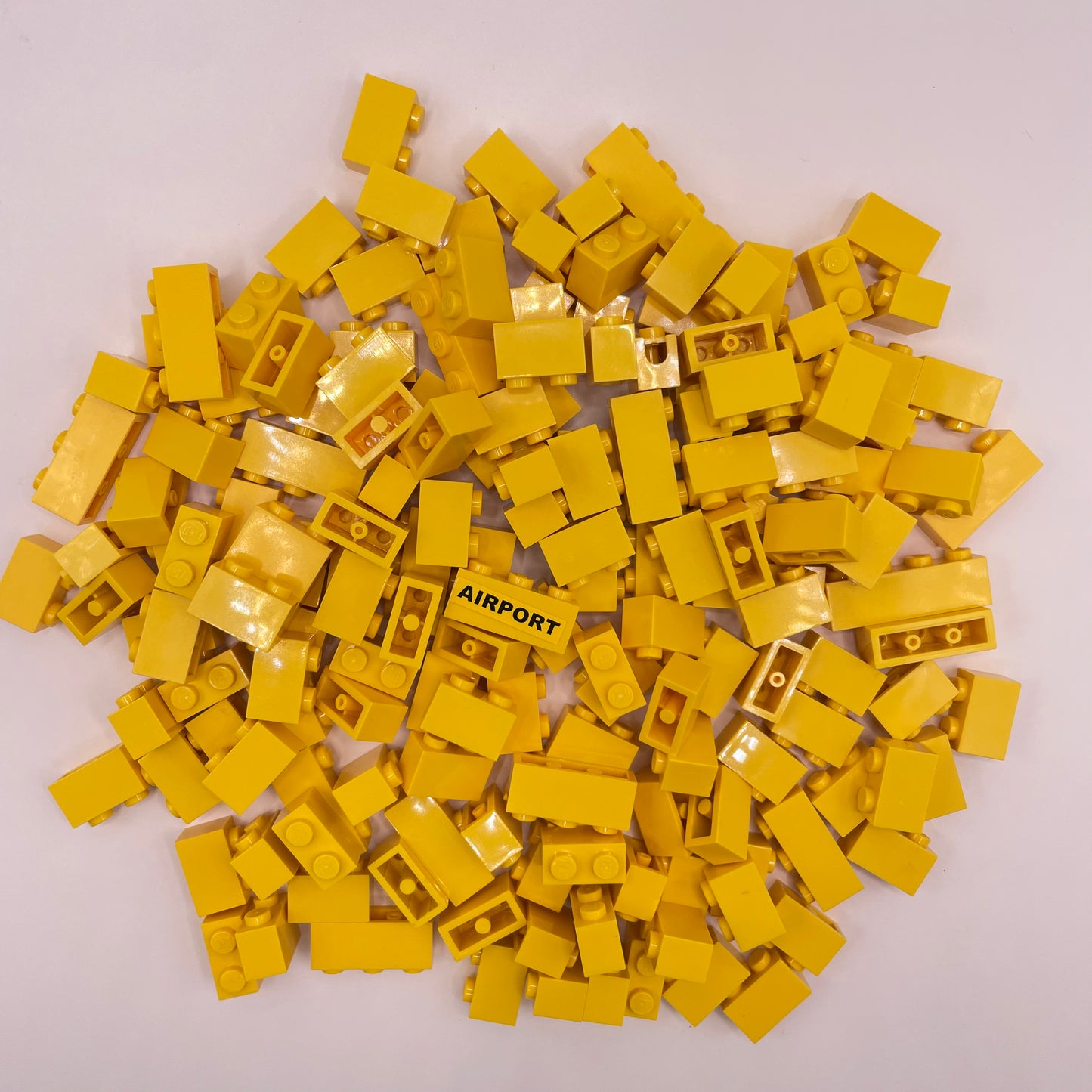 LEGO Bricks, Short, 1x Wide, Yellow, Approx. 140g