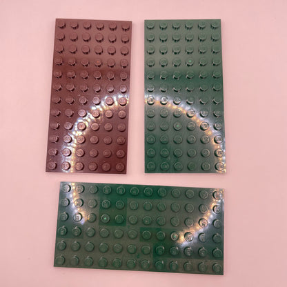 LEGO Medium Plates, Dark Brown and Dark Green, 3 Pieces