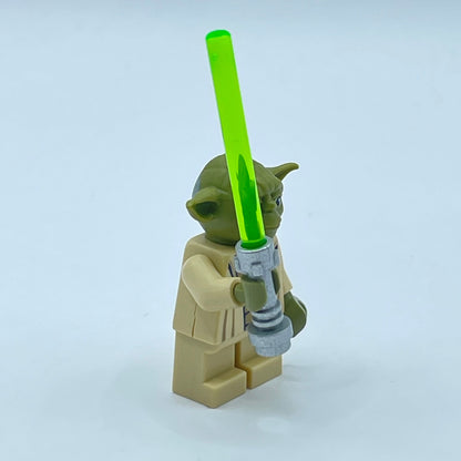 LEGO Yoda with Lightsaber Minifigure, Star Wars (sw0707)