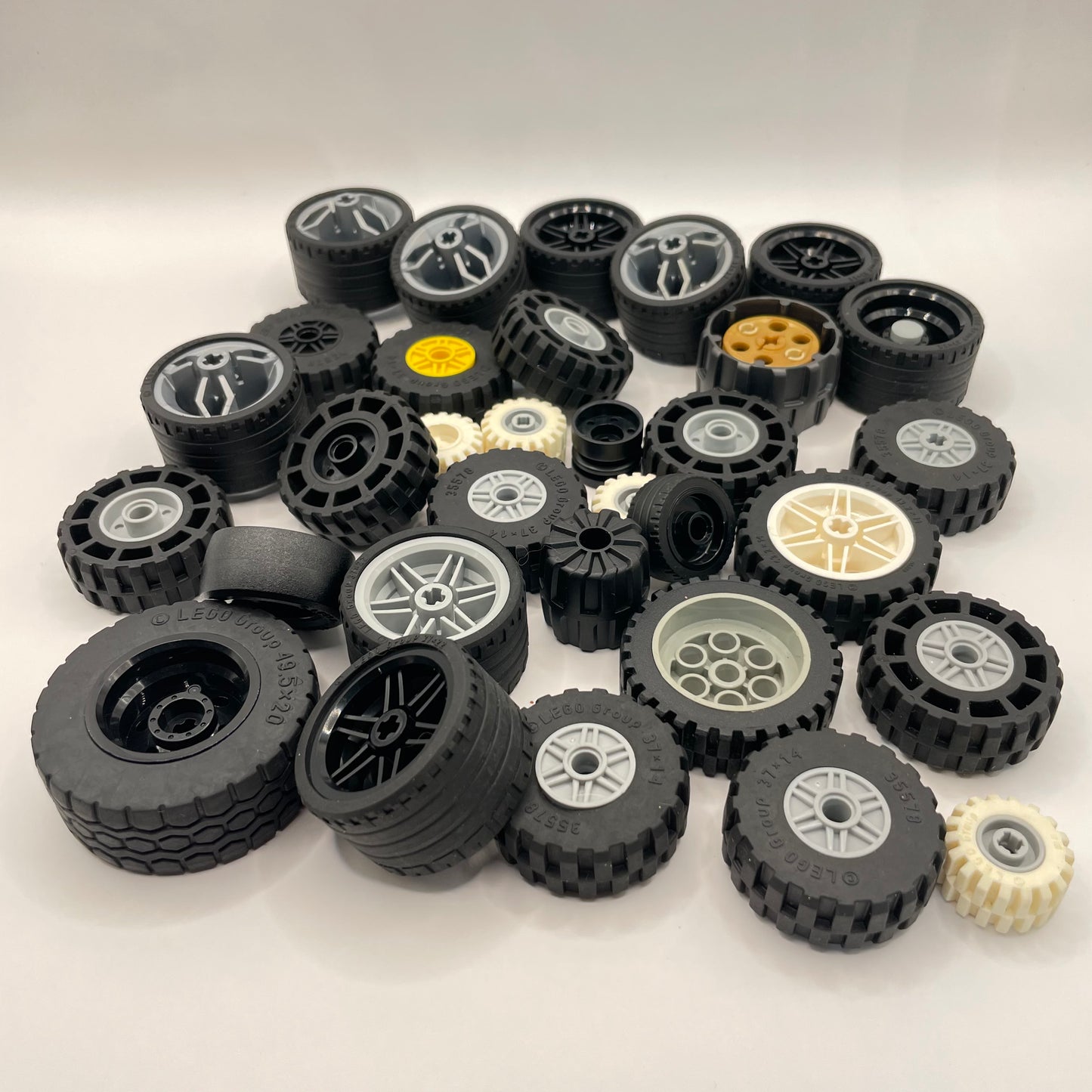 LEGO  Mixed Wheels, Vehicle, Approx. 270g