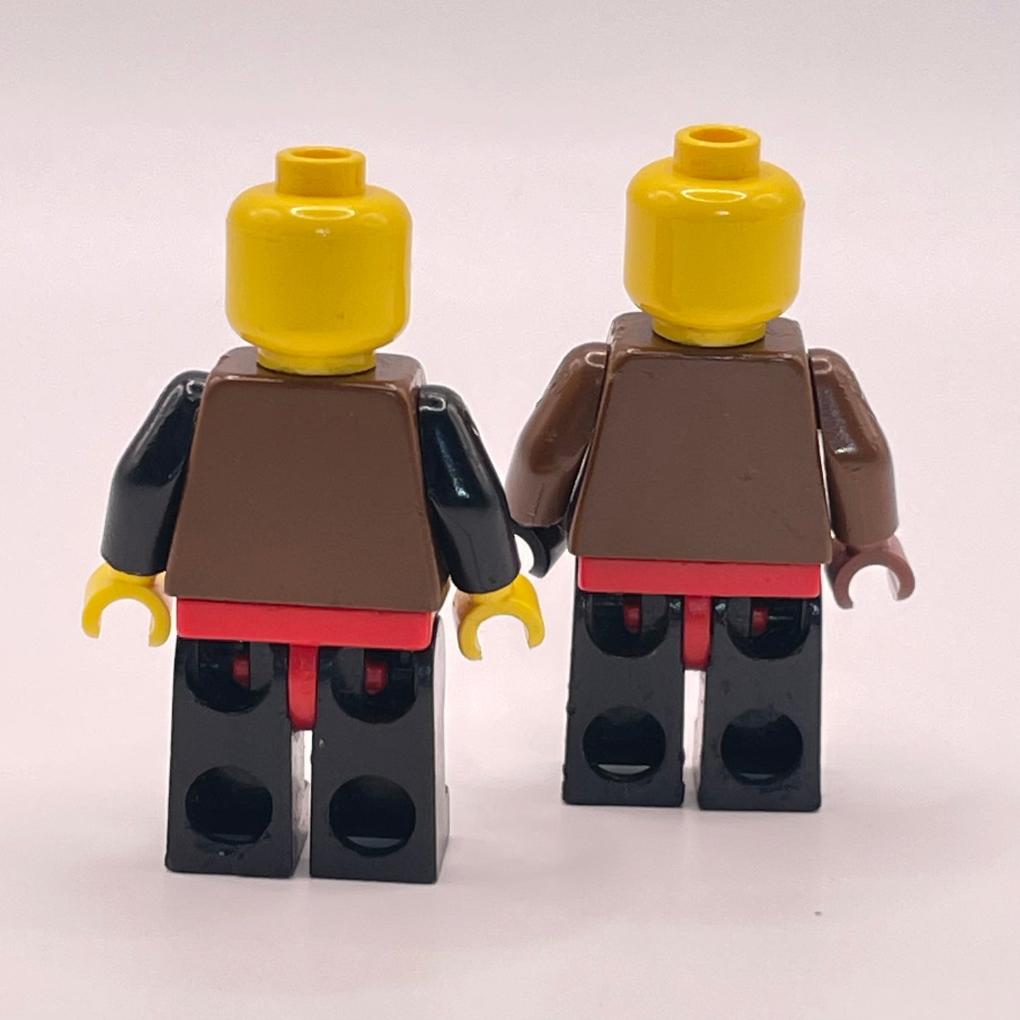 LEGO Wolf Pack, Castle, Minifigure (2 Pack) Marked, incomplete