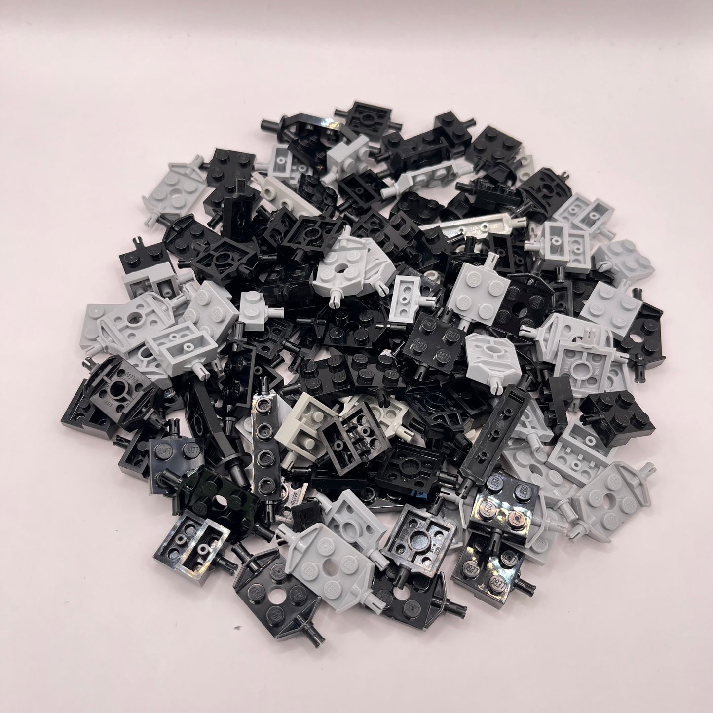LEGO Mixed Axles, Mixed Colours, Vehicle Pieces, Approx. 130g