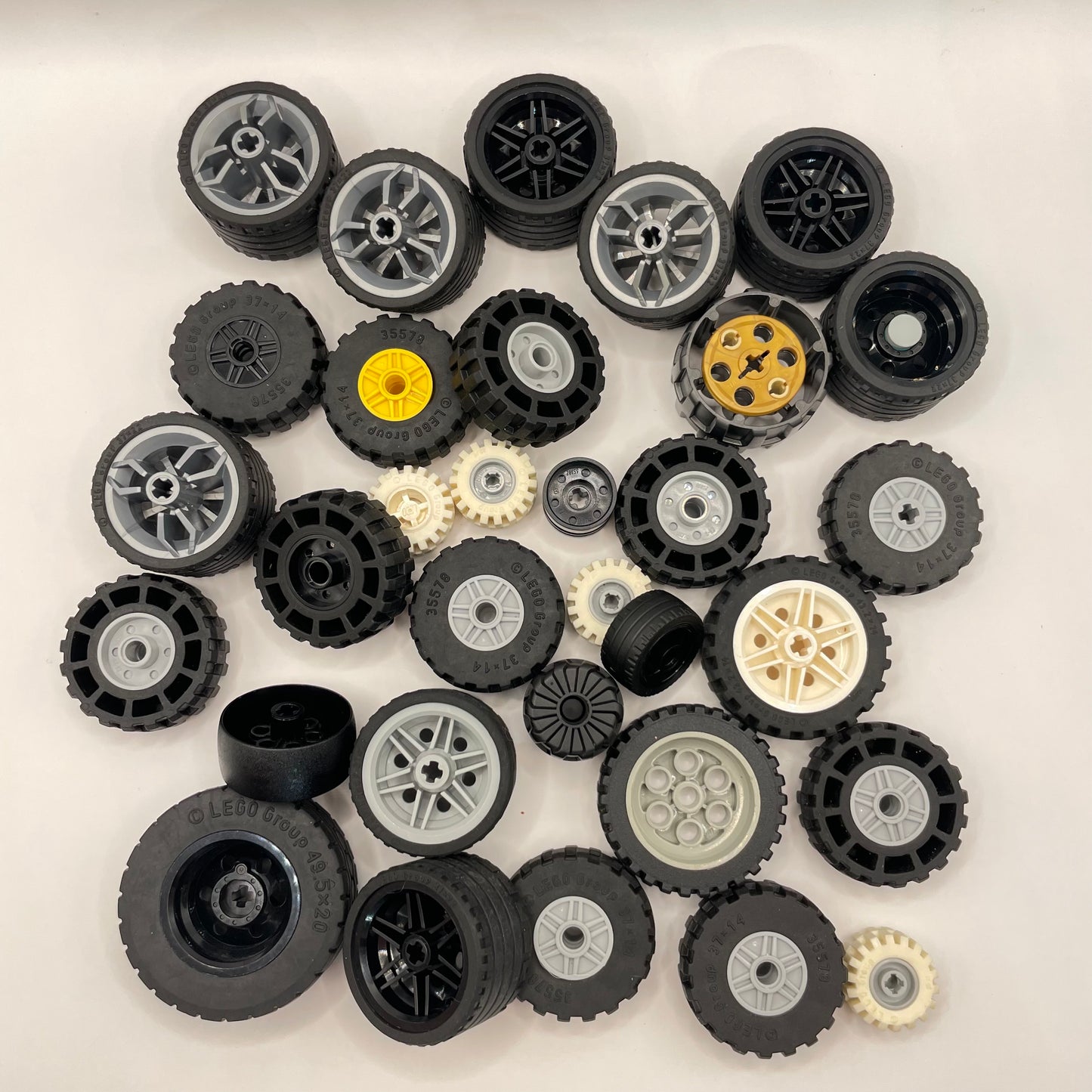 LEGO  Mixed Wheels, Vehicle, Approx. 270g