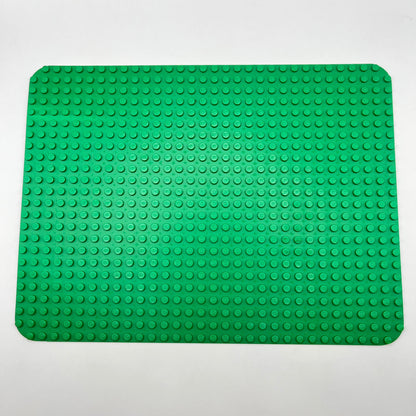 LEGO Baseplate, Green, 24x32, Vintage 1970’s (1 Piece)