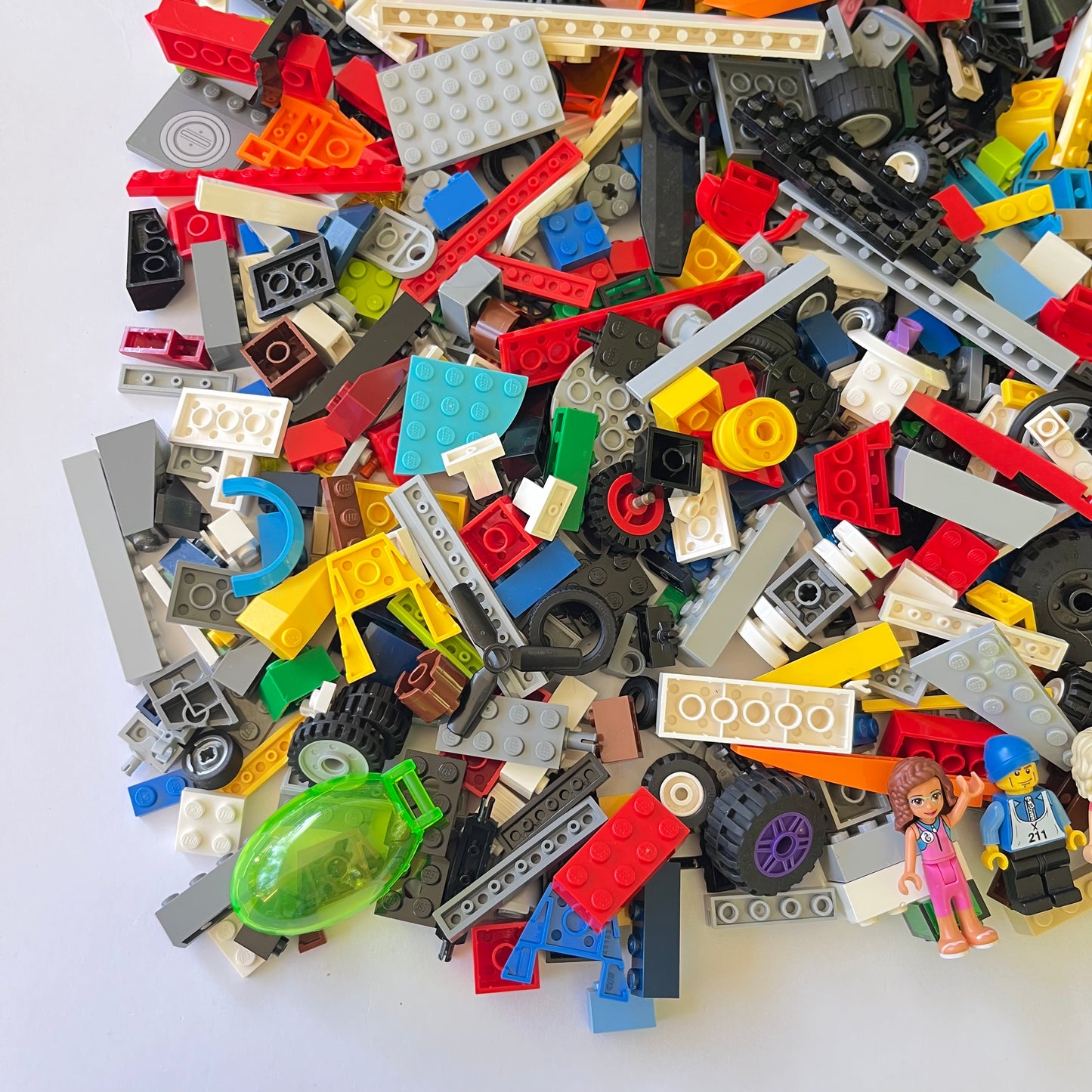 LEGO Fun Pack, Mixed Bag, Approx. 750g includes 6 Minifigures/Minidolls