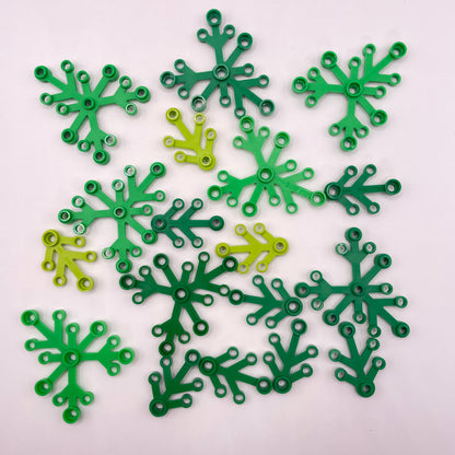 LEGO Leaves, Mixed Green, 18 Pieces