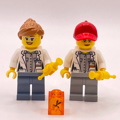 LEGO Scientists, Minifigures (2 Minifigures + Gear)