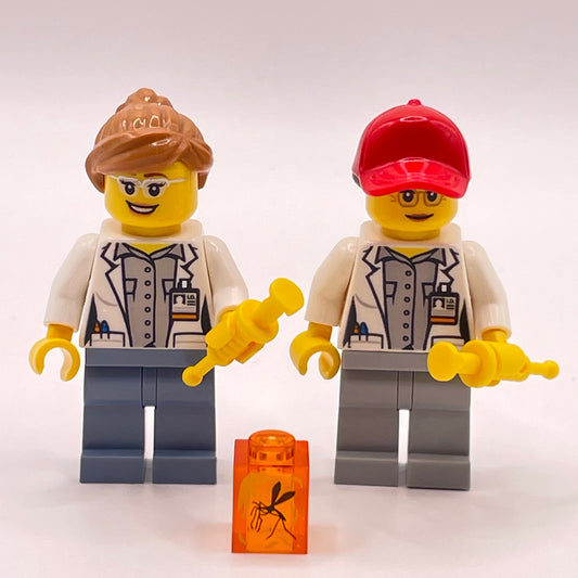 LEGO Scientists, Minifigures (2 Minifigures + Gear)