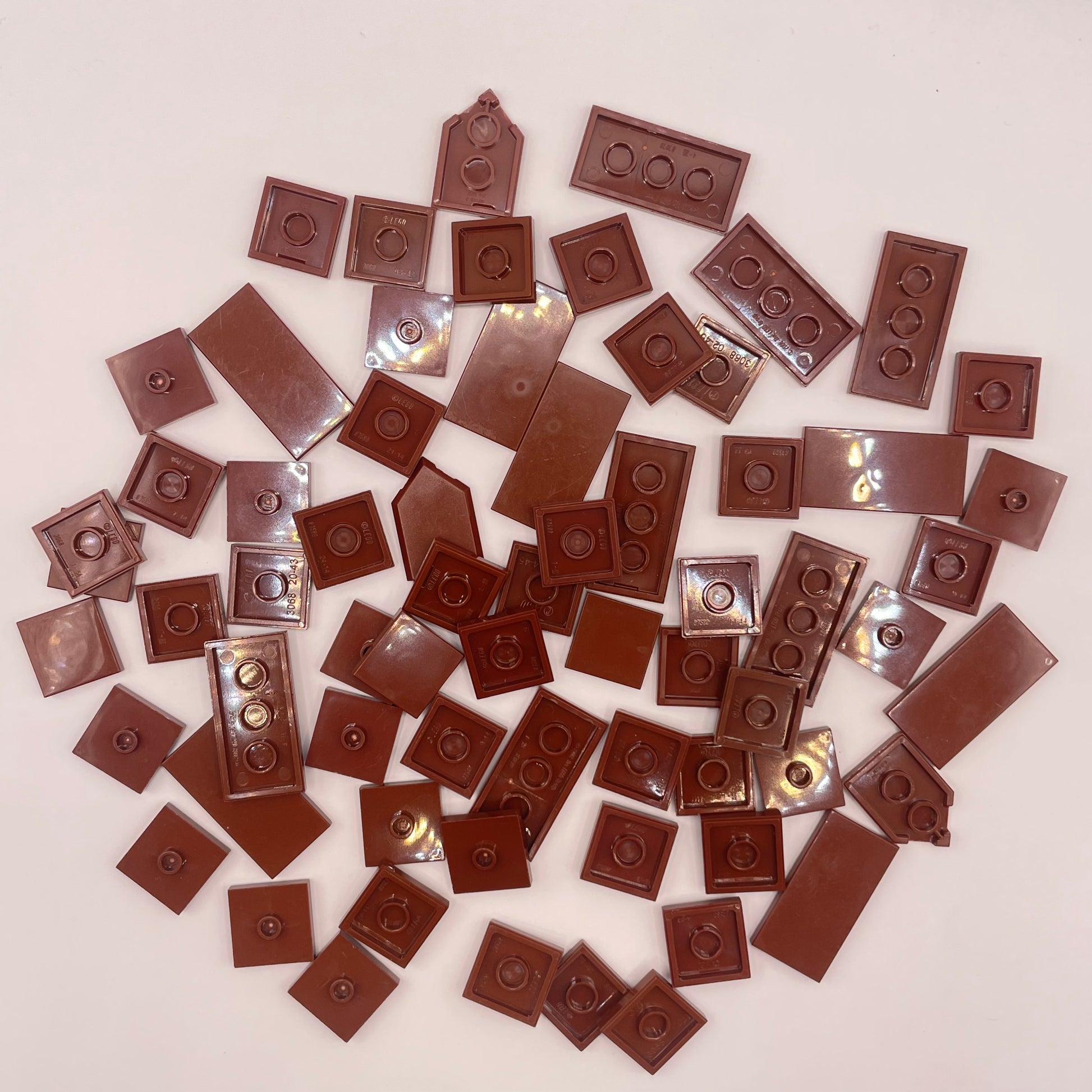 LEGO Tiles, 2x Wide, Reddish Brown, Approx. 40g – Brick Cycle