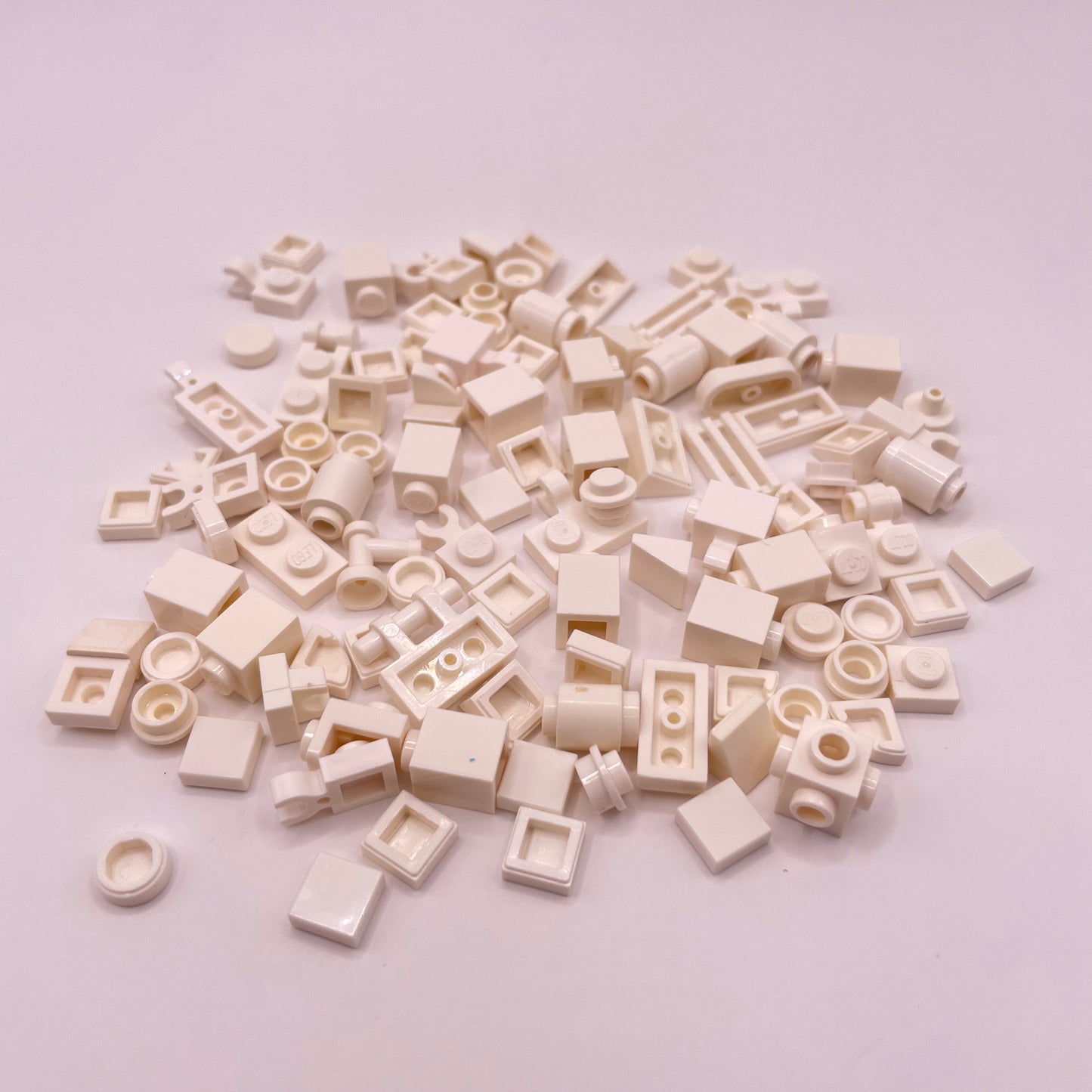 LEGO Greebling, White, 100 Pieces