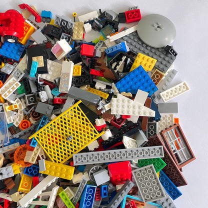 LEGO Fun Pack, Mixed Bag, Approx. 750g includes 6 Minifigures/Minidolls