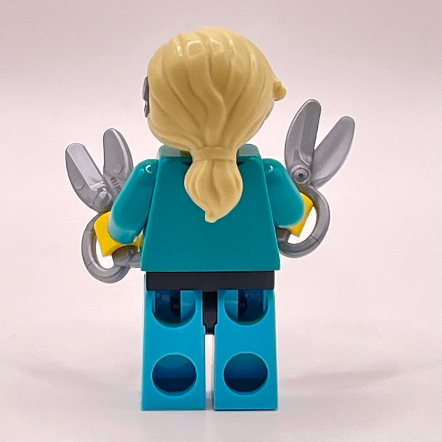 LEGO Pet Groomer, Collectible Minifigures Series 25, Minifigure (col435)