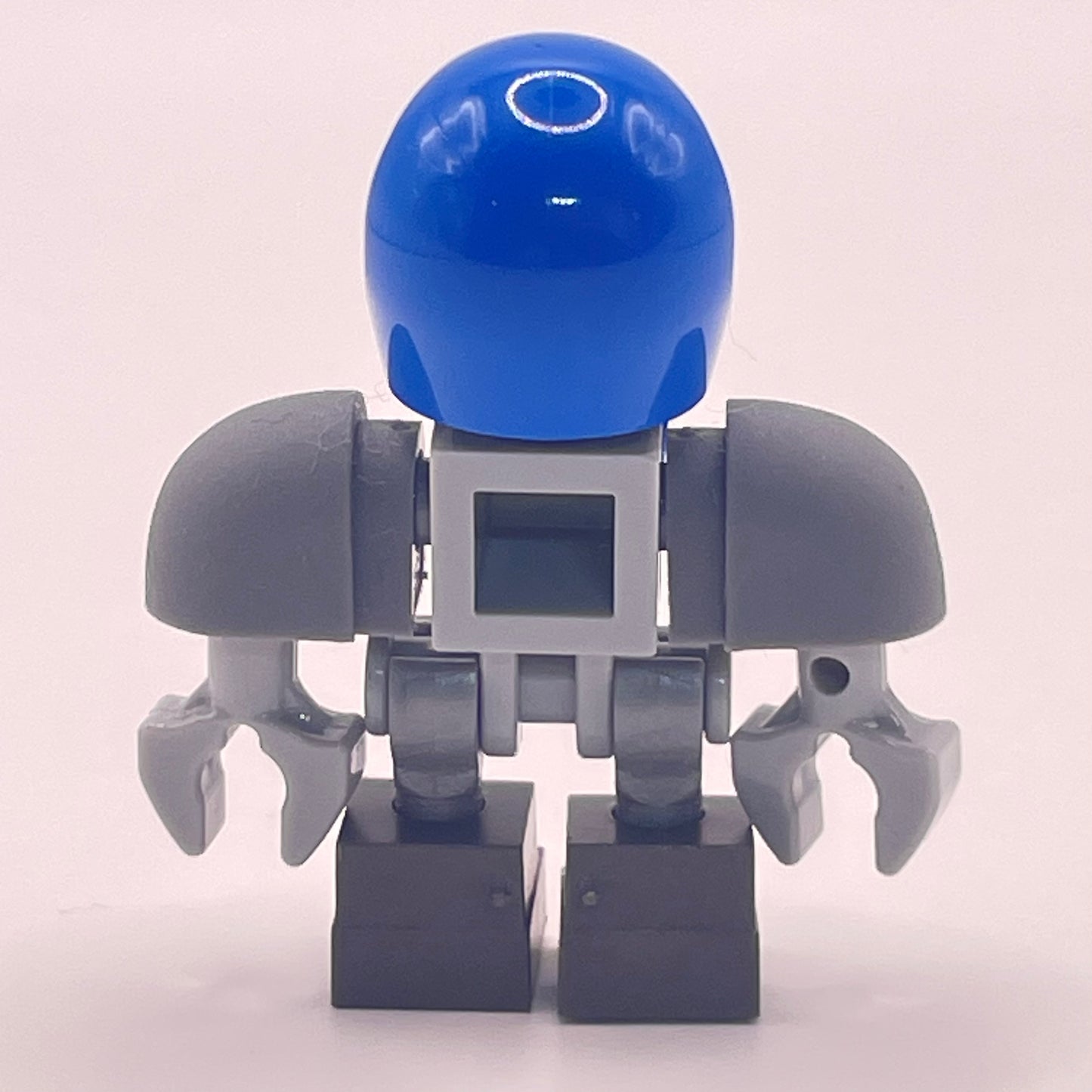 LEGO Clay Bot - Blue Visor, Nexo Knights, Minifigure (nex090) incomplete