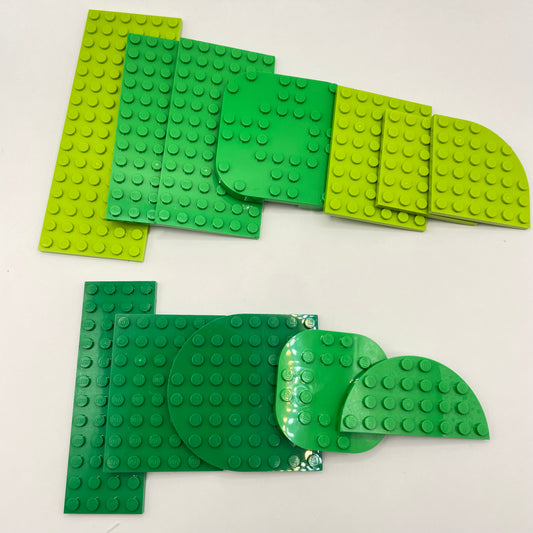 LEGO Medium Plates, Mixed Green, Approx. 80g