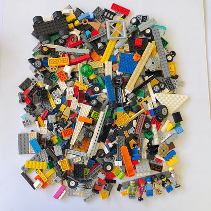 LEGO Fun Pack, Mixed Bag, Approx. 750g includes 6 Minifigures/Minidolls