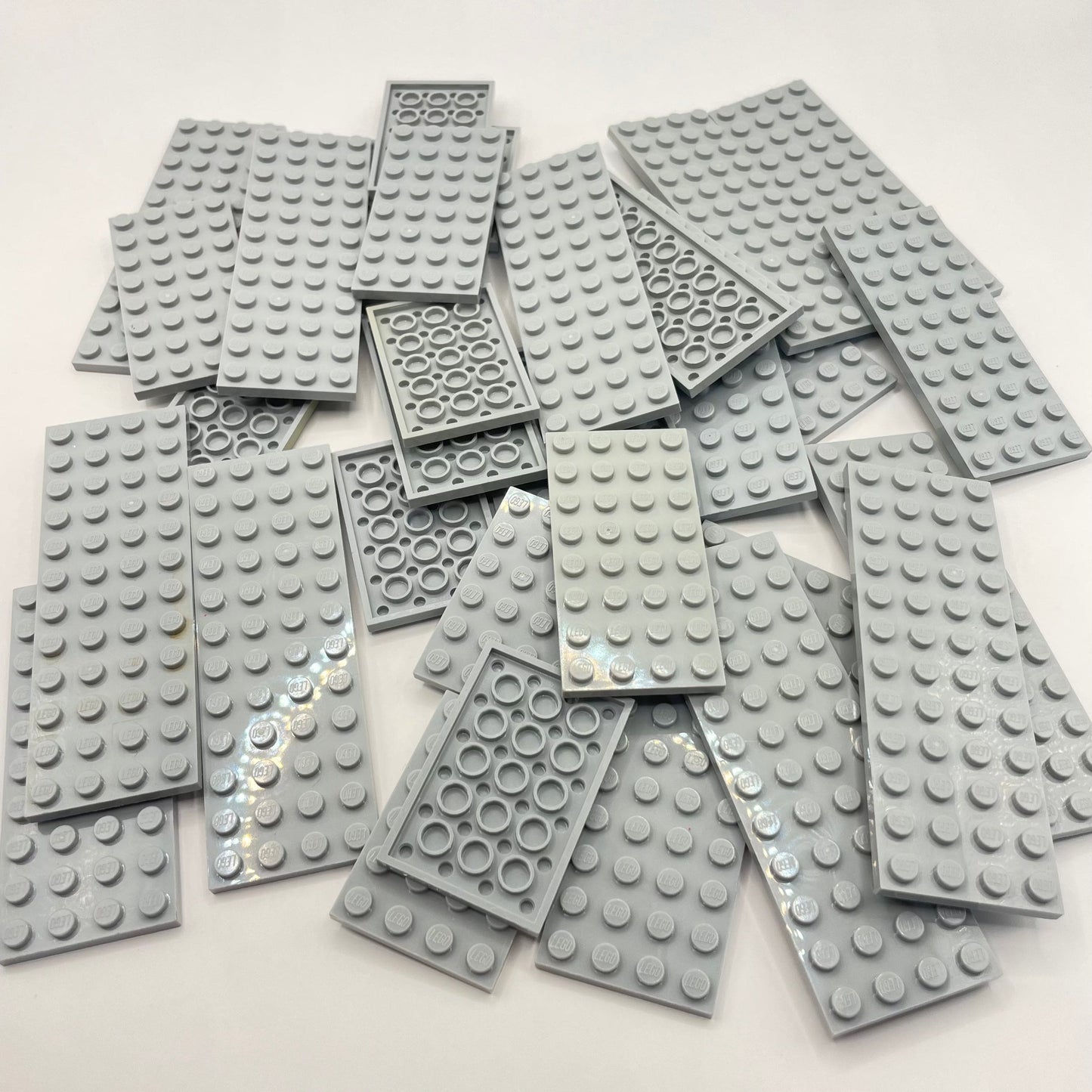 LEGO Plates 4x Wide, Light Bluish Grey, Approx. 150g