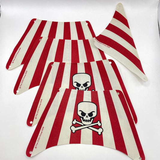 LEGO Cloth Sails, Red and White Stripe, Skull and Cross Bones, Pirate, 5 Pieces, Brickbeards Bounty