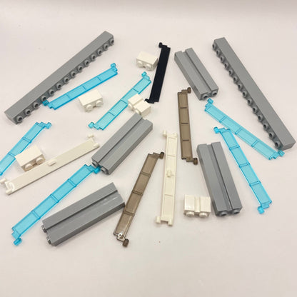 LEGO Roller Door and Bricks, Building, 21 Pieces