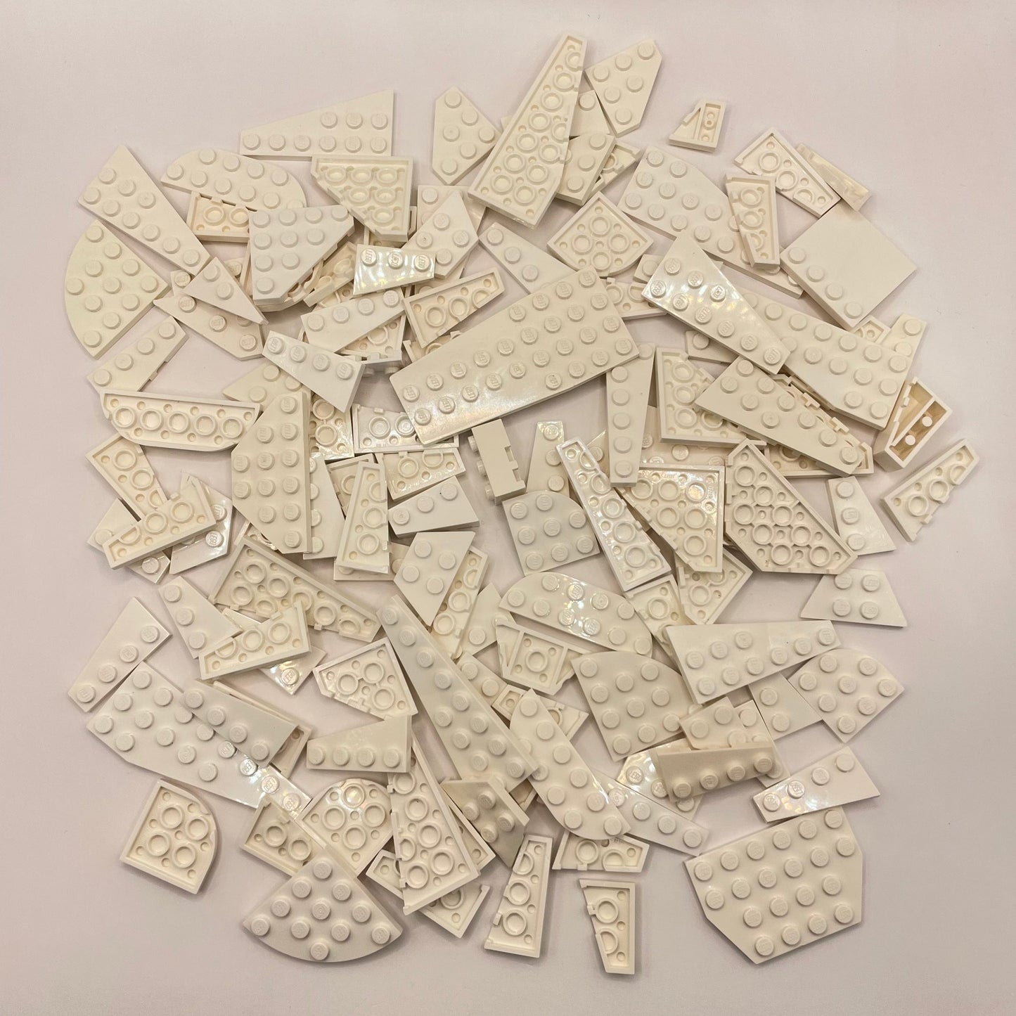 LEGO Wings and Wedges, White, Approx. 140g