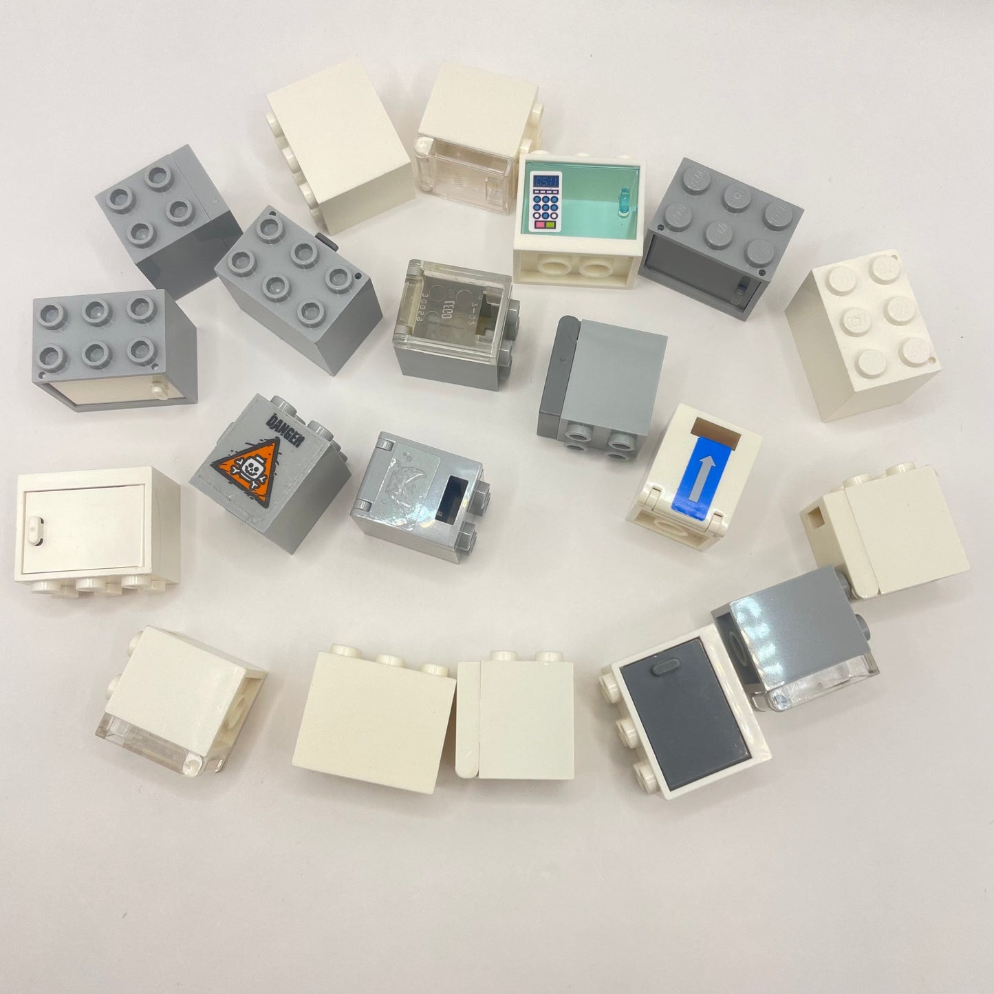LEGO Cupboards, Drawers, Building, Grey and White, 20 Pieces