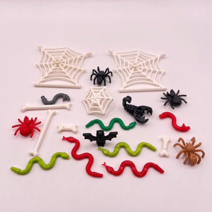 LEGO Creepy Crawlies with Spider Web, Mixed Colours, 20 Pieces