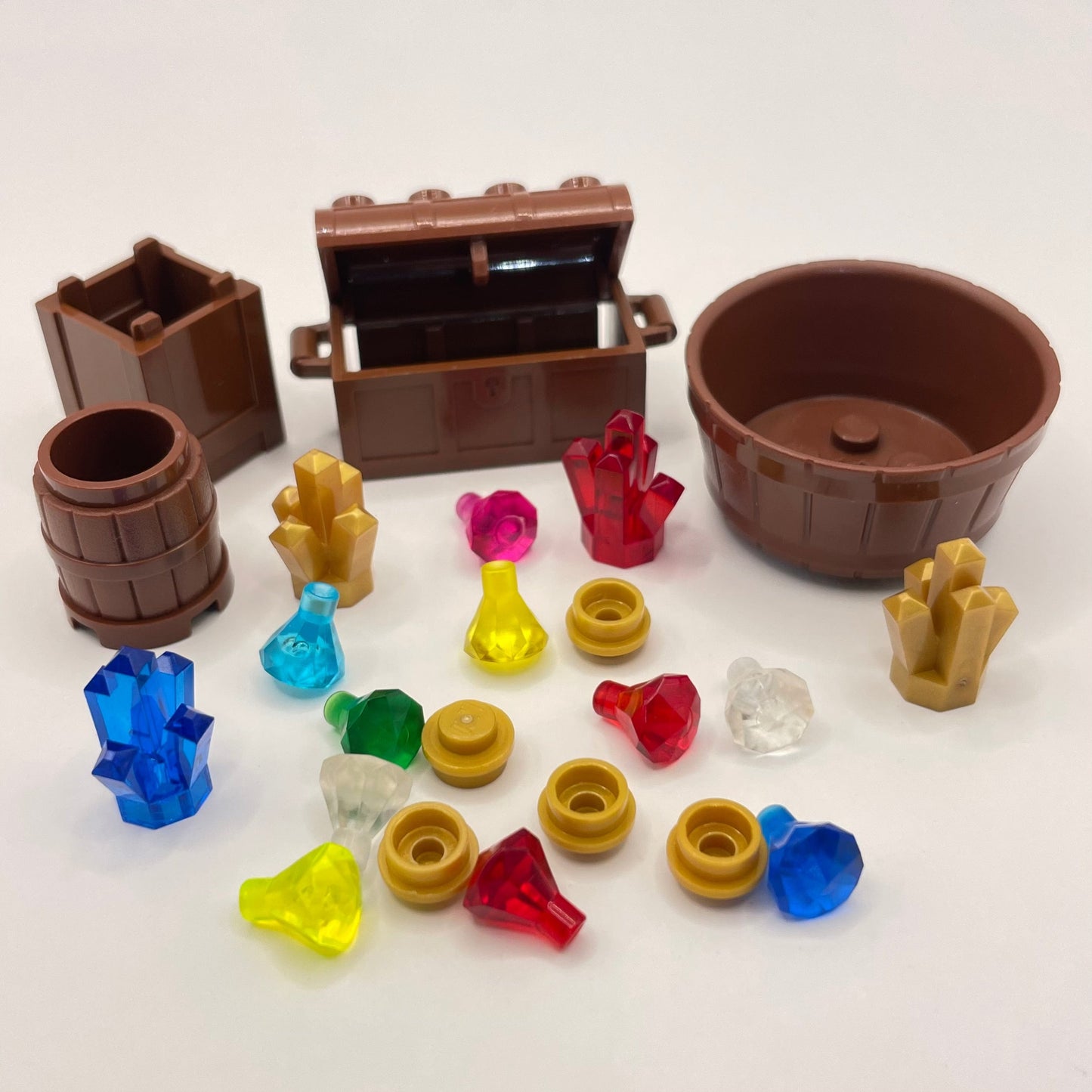 LEGO Treasure Chests, Gem Stones, Gold, Mixed Pieces, (23 Pieces)