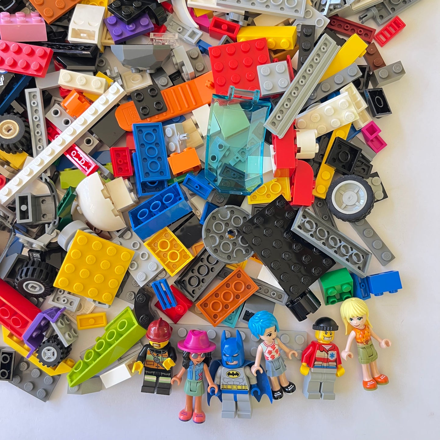 LEGO Fun Pack, Mixed Bag, Approx. 750g includes 6 Minifigures/Minidolls