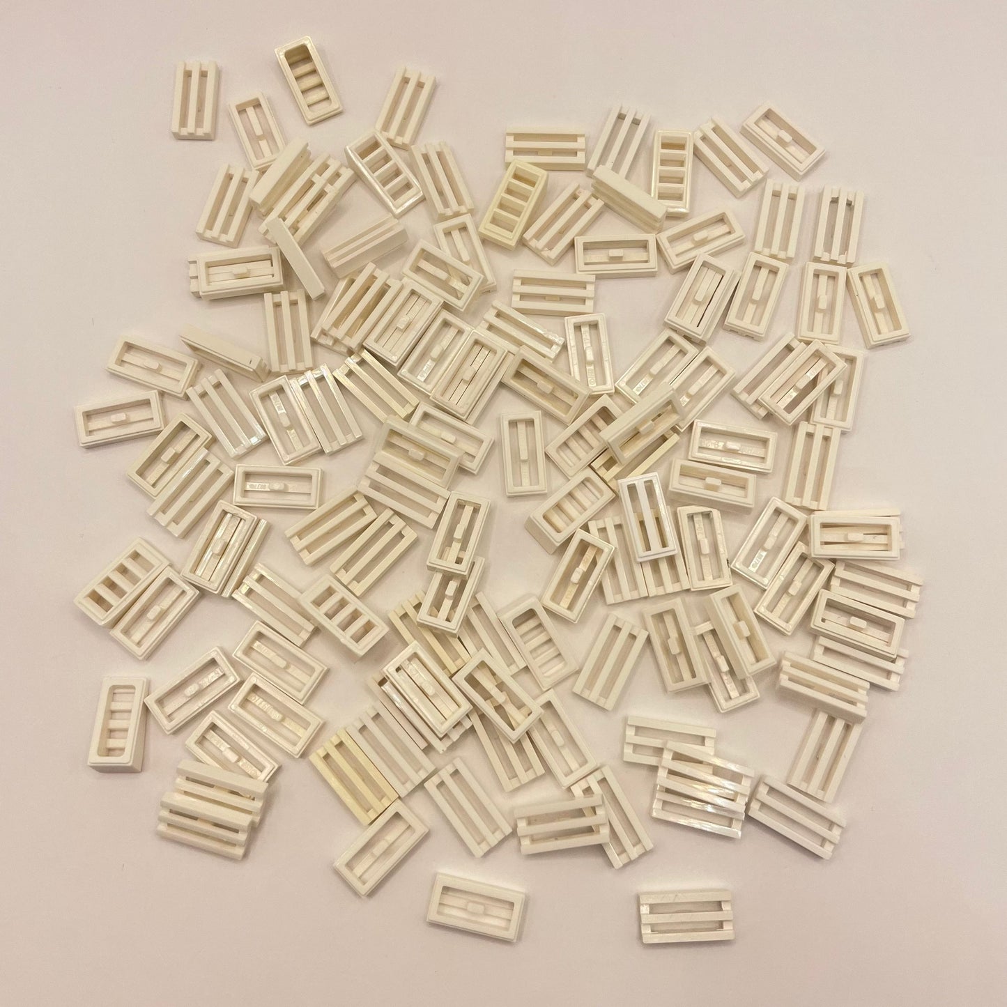 LEGO Grills, White, 225 Pieces