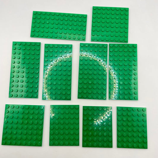 LEGO Medium/Large Plates, Green, 10 Pieces